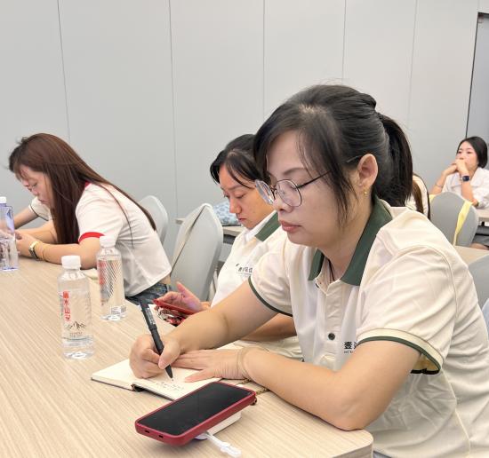 1755227877-c30e3ca5d74c753