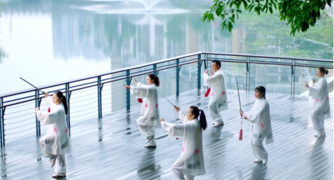 1759330388-21a1e3ee7645d6b 1759330388-21a1e3ee7645d6b