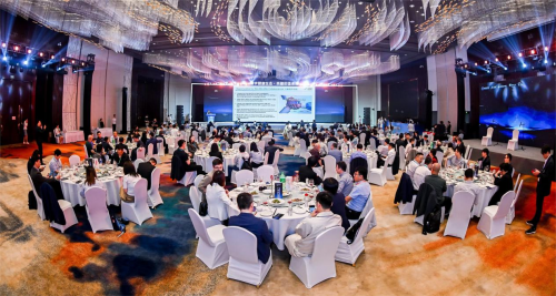 1765807315-687e3706c9b1472