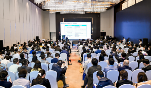 1765807316-74c531aa52b7774