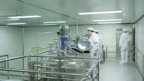 1767587886-67e103b0761e606