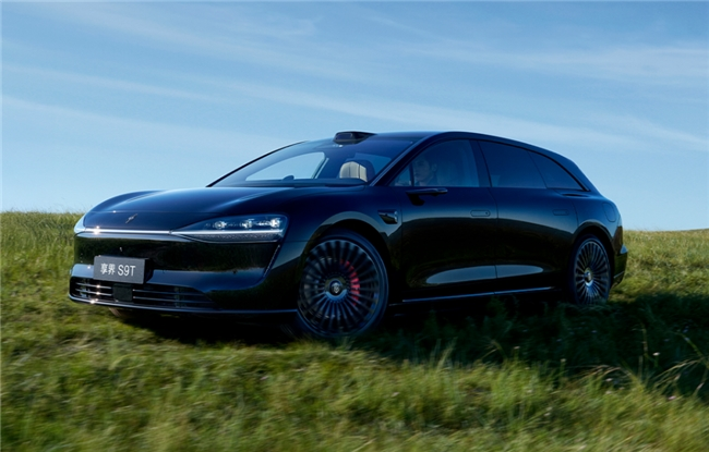 北汽蓝谷2025年营收大增92.53%、毛利率年度转正