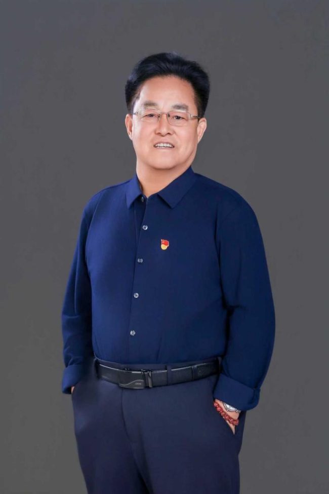 一生奋斗守初心 半生公益报桑梓 —访聊城市贝格砼业有限公司创始人王清富